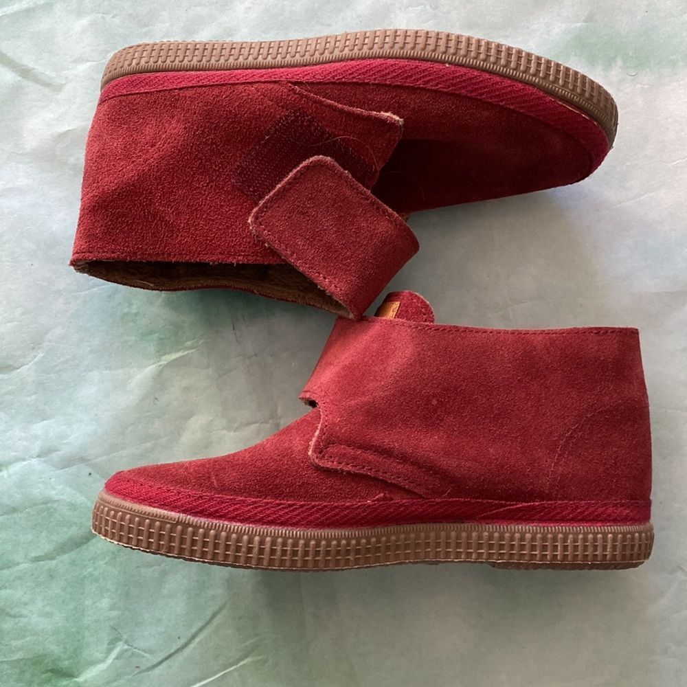 Natural World maroon leather kid’s boots. - Picture 4 of 6